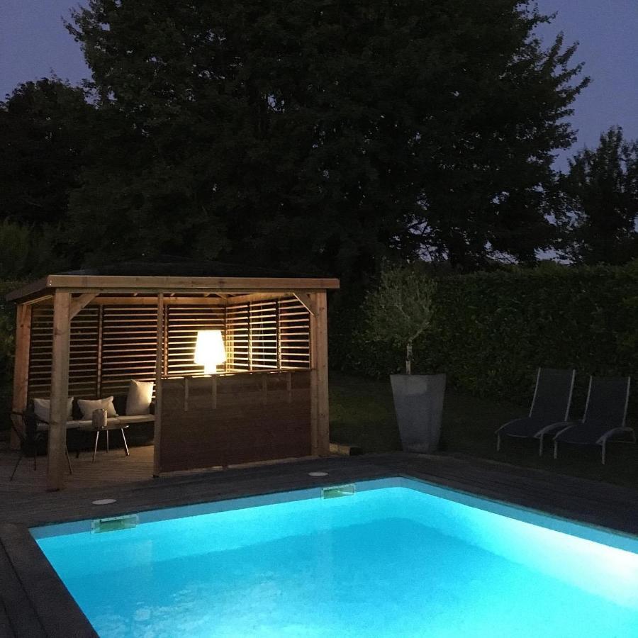 La Maison des Eaux Claires Puymoyen Extérieur photo